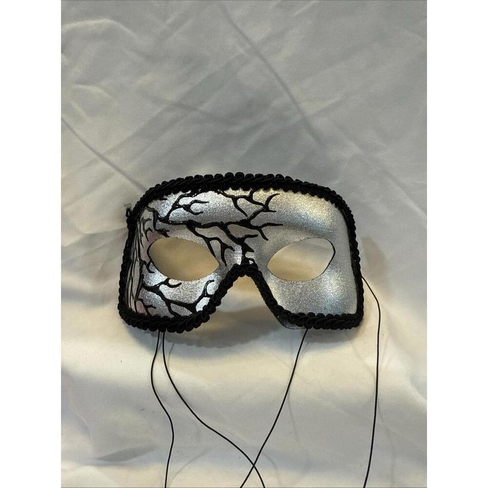 Men's Venetian Masquerade Ball Mask [Silver]